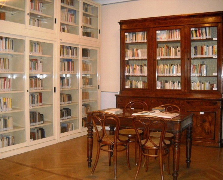 Protestant Cultural Centre and Library in Bergamo